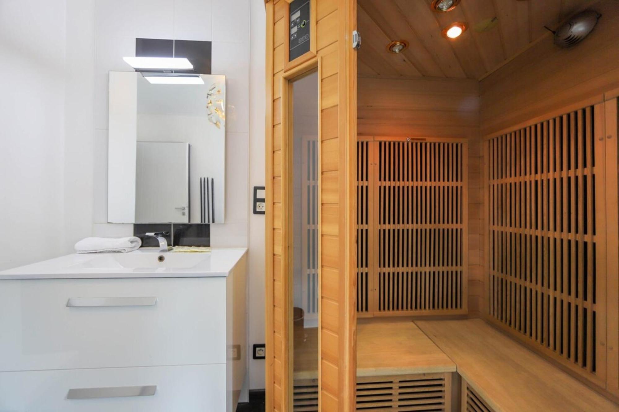 2 Bd Apartment With Sauna In The Center Of Annecy Exteriér fotografie